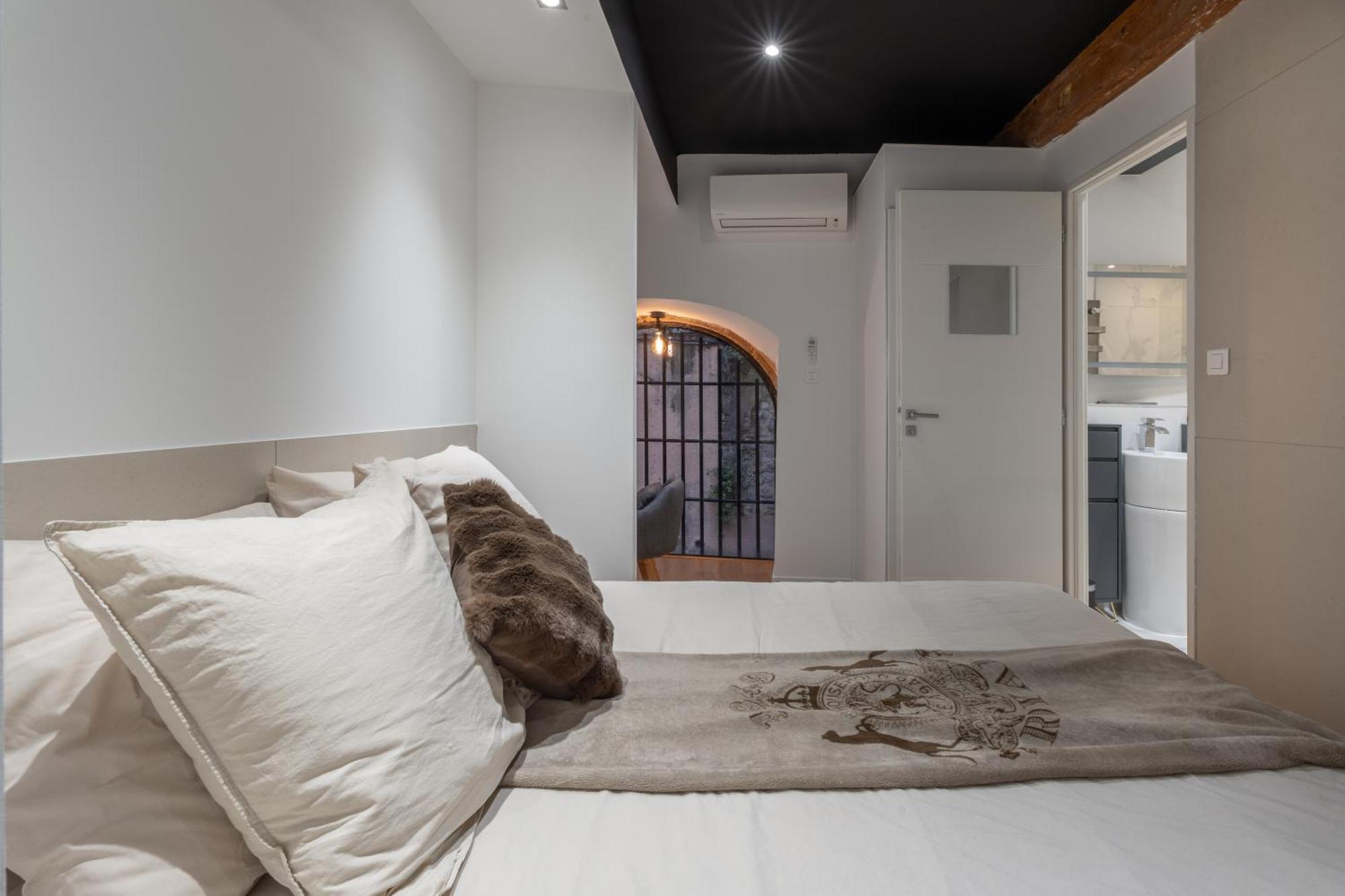 Le Yona Mirabeau - Appartement T3 Atypique Situe Dans Le Centre Ville Historique - Proche Rotonde 엑상프로방스 외부 사진
